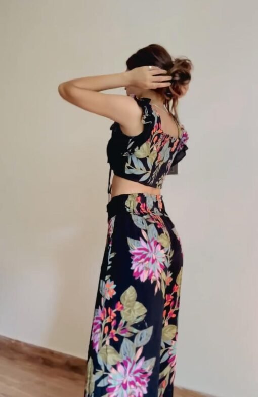 Floral Smocked Crop Top with Slit Pants - Image 4